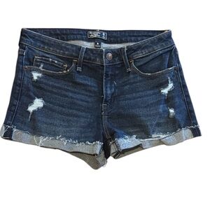 Abercrombie & Fitch Blue lightly Distressed Jean Shorts, size 26/2